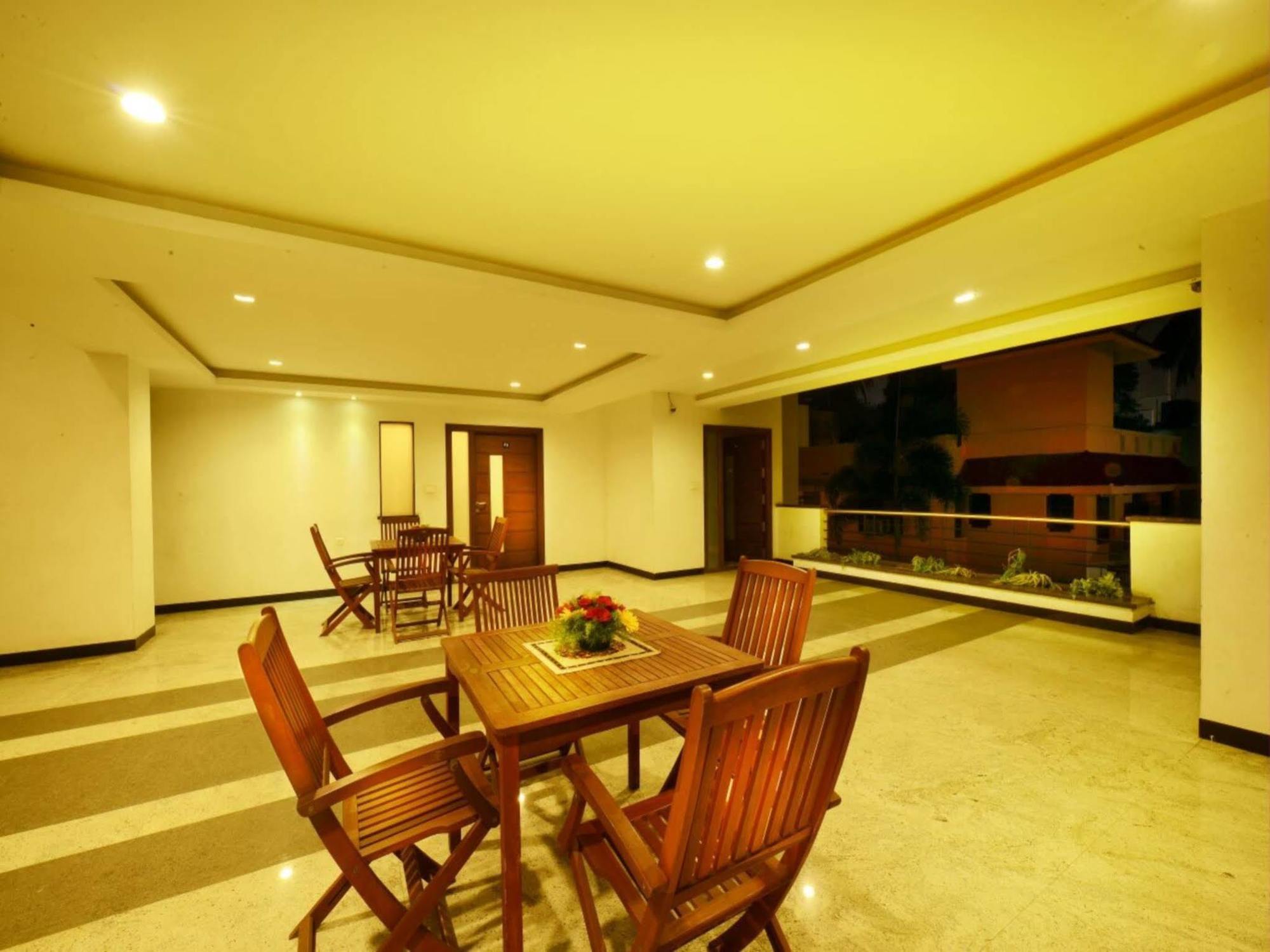 Capital O 64773 Horizon Heights Serviced Apartments Coimbatore Exteriör bild